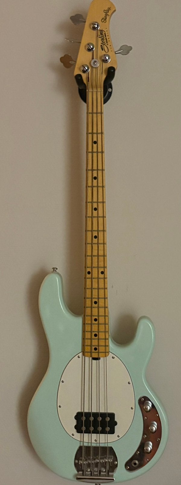Basse 4 cordes Musicman, Musique & Instruments, Enlèvement, Comme neuf