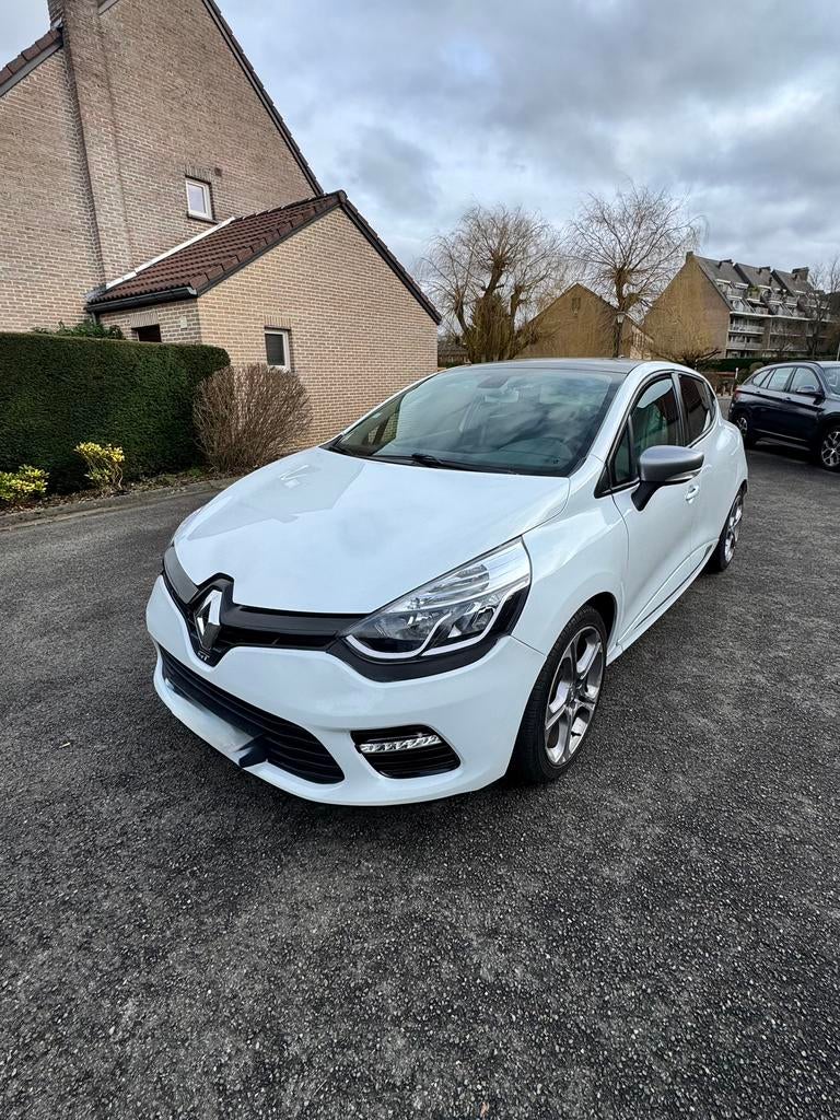 Clio 4 gt export, Autos, Particulier, Achat