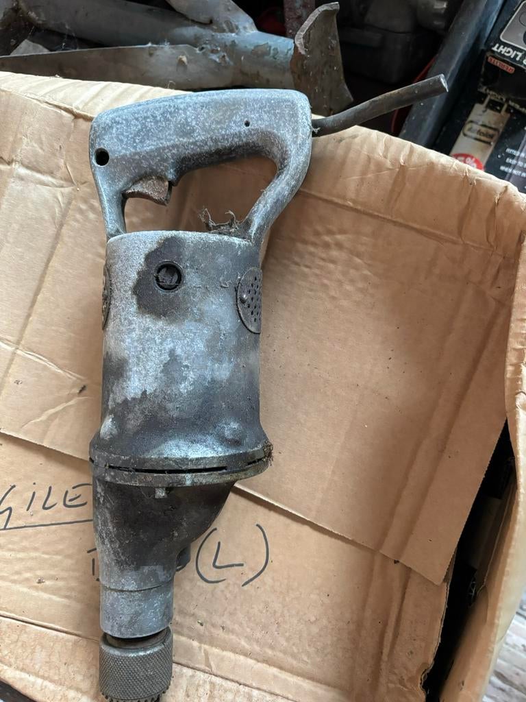 Vintage oude boormachine, Overige typen, Ophalen of Verzenden, Klopboormechanisme, Gebruikt