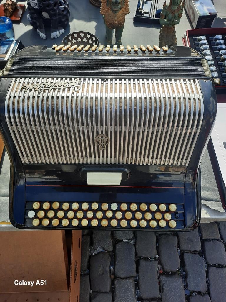 Muziekinstrumenten, Muziek en Instrumenten