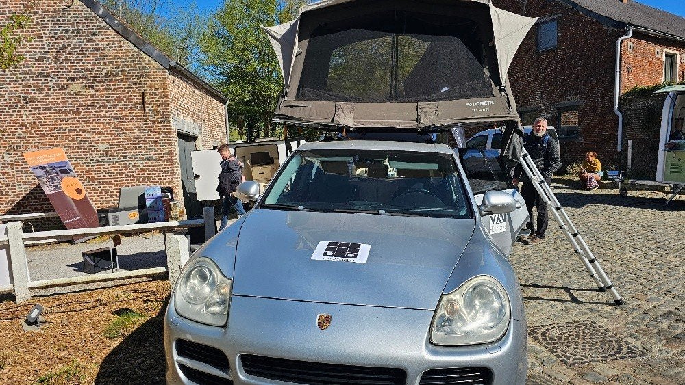 Porsche Cayenne 4x4 — bestelwagen met 100% Vanlife, Caravans en Kamperen, Automaat, Roue de secours, Bedrijf, Benzine