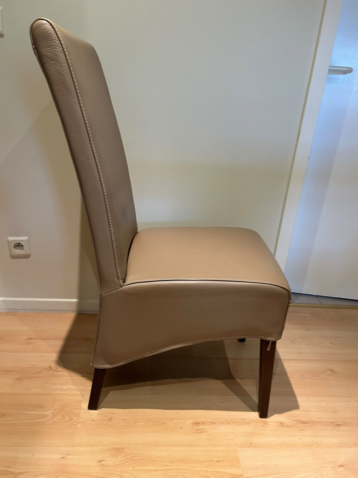 6 leren stoelen, Huis en Inrichting, Ophalen, Overige kleuren, Leer, Zo goed als nieuw