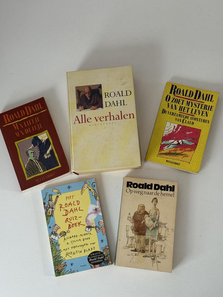 BOEKEN ROALD DAHL, Ophalen