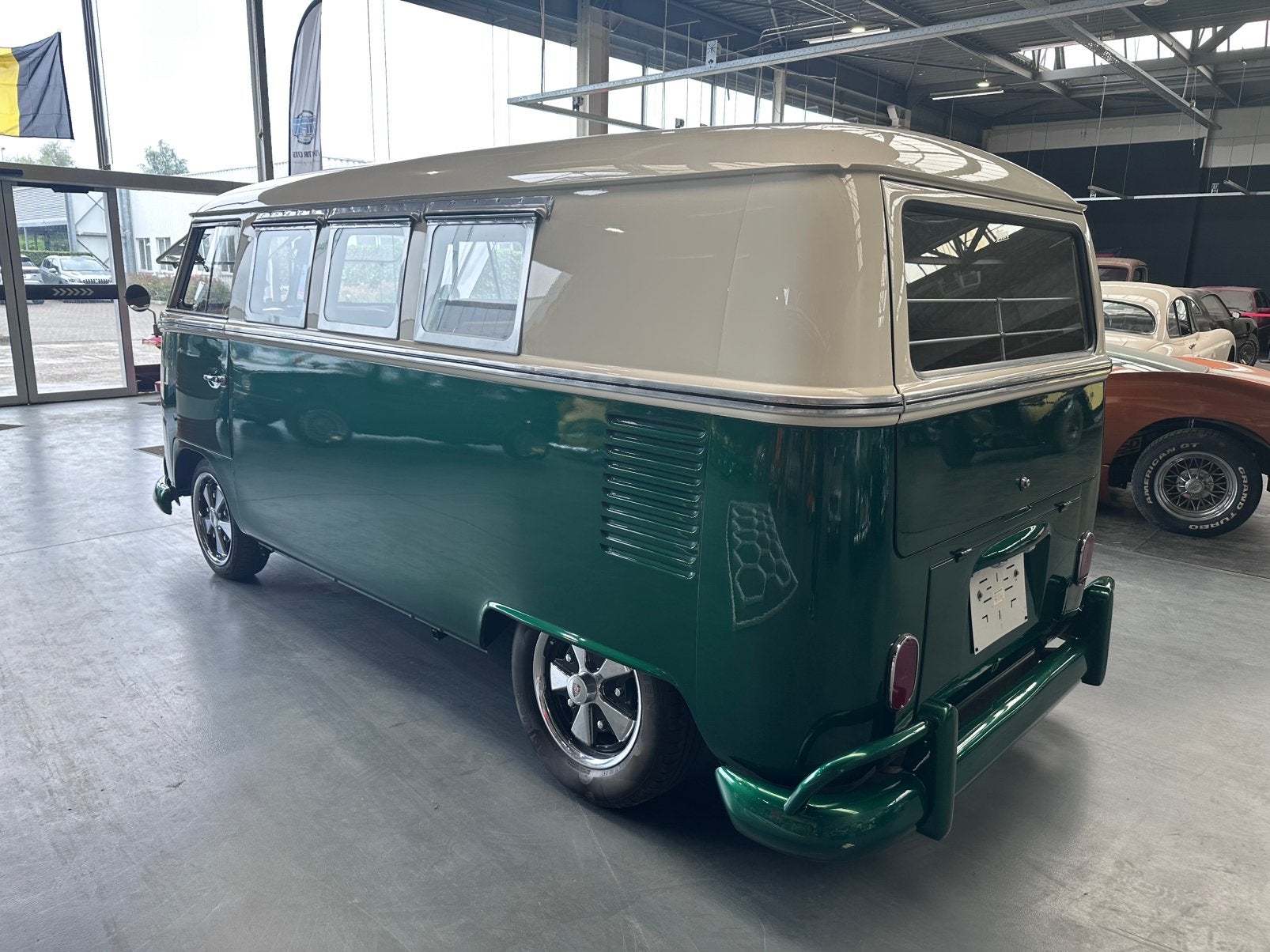 Volkswagen T1 splitbus - 1964 - 2300cc - custom!, foto 5