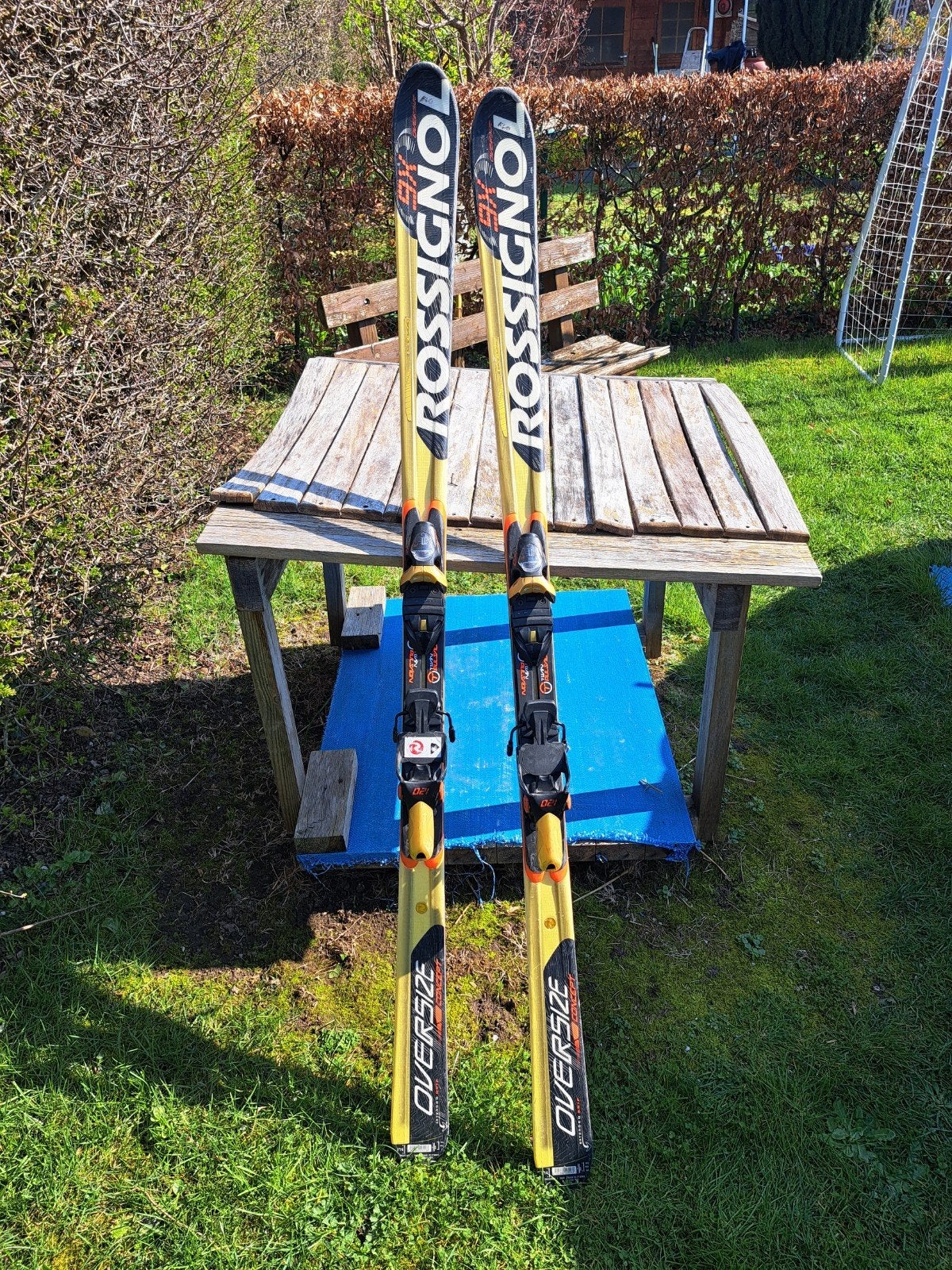 Paire de Ski Rossignol Oversize, Sports & Fitness, Enlèvement, Ski, Rossignol