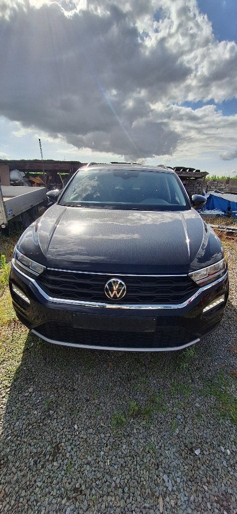 auto, Auto's, Volkswagen, Stof, 4 cilinders, https://public.car-pass.be/vhr/086bdc27-de51-482e-93ef-f8b0cfa1ed8f, Zwart