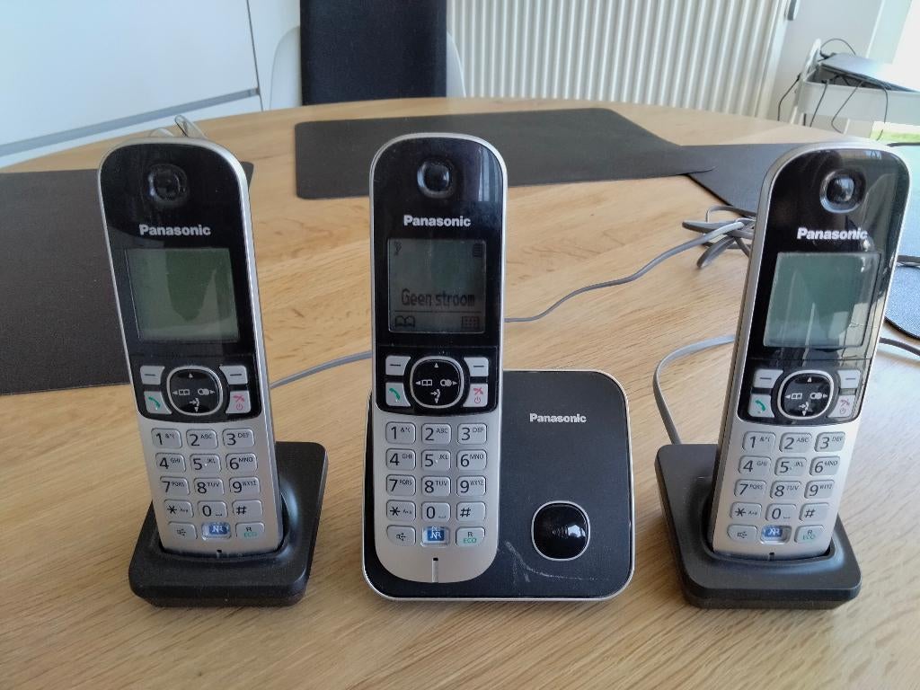 draadloze vaste telefoon, Telecommunicatie, Ophalen, Zo goed als nieuw, 3 handsets
