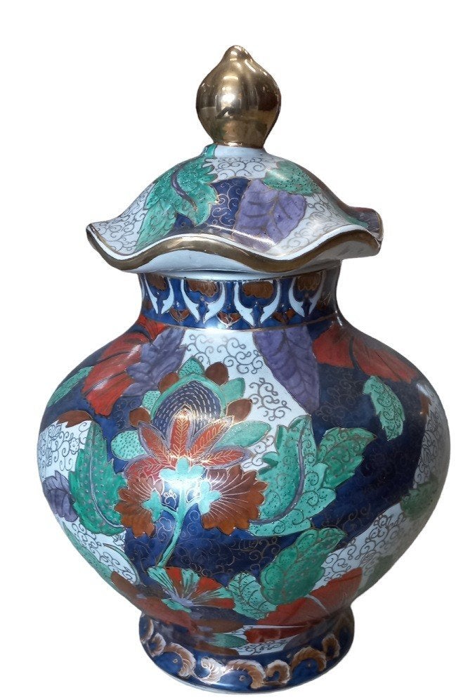 grand vase chinois et couvercle, Enlèvement