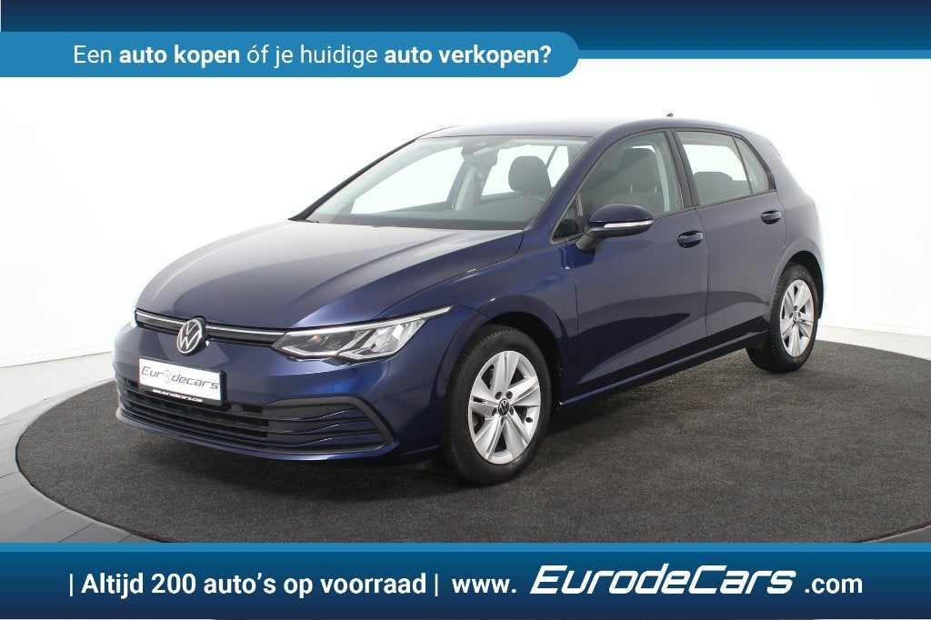 Volkswagen Golf VIII Life *1ste Eigenaar*Navigatie*Carplay*, Voorwielaandrijving, Stof, 620 kg, Bedrijf