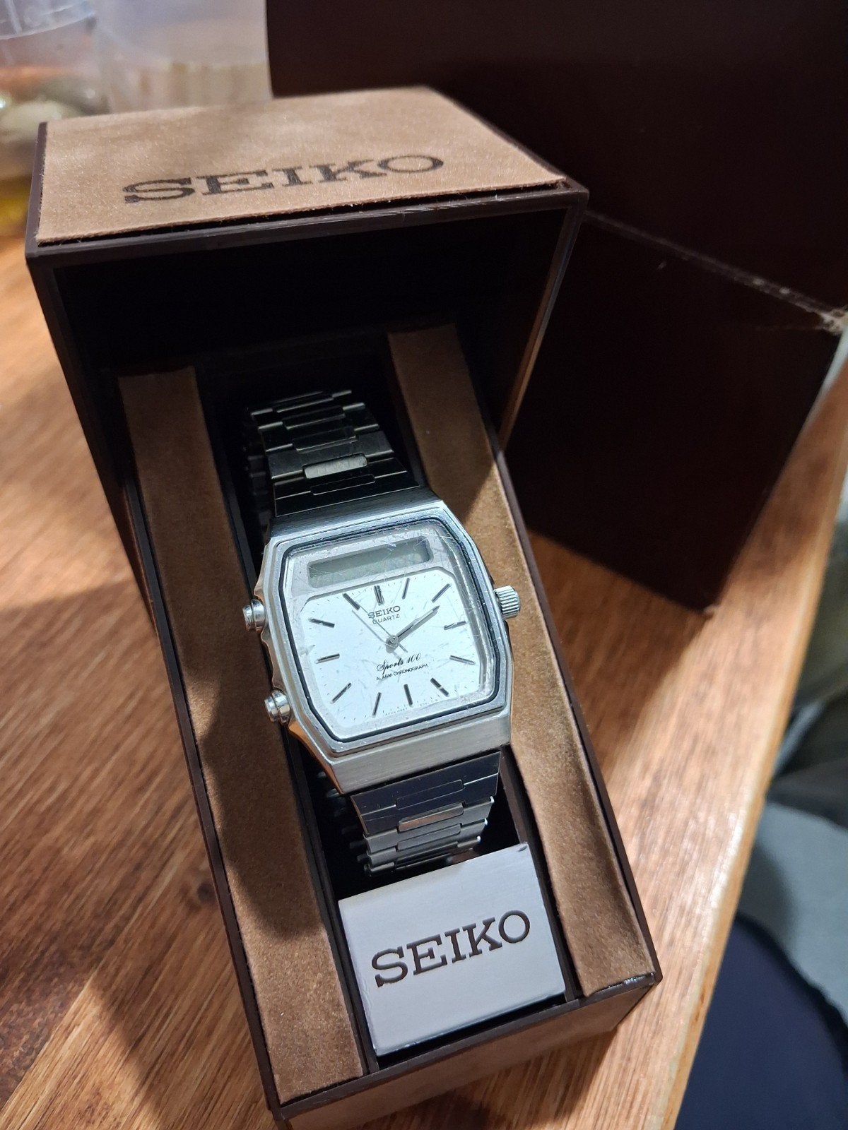 Seiko chrono/quartz 1973 vintage, Bijoux, Sacs & Beauté, Enlèvement, Seiko