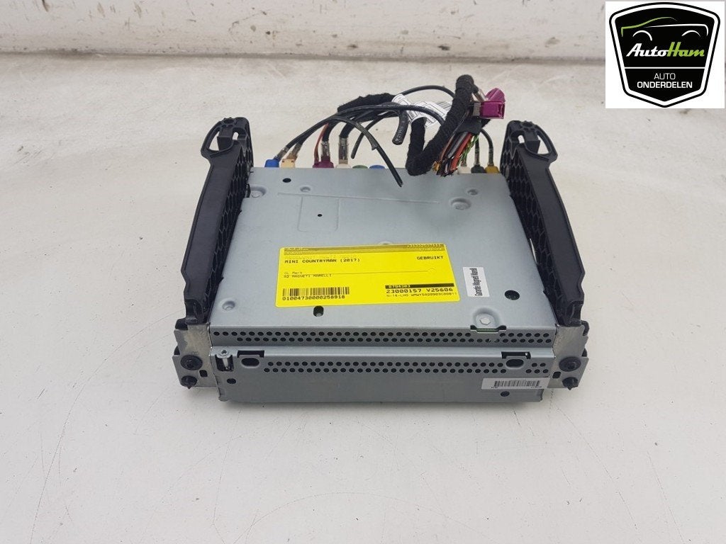 ORDINATEUR MULTIMEDIA Mini Countryman (F60), Dhr. J. Ham, Administratie@autoham.nl, Nijkerkerstraat 27a 27a
3821 CD  AMERSFOORT, NL