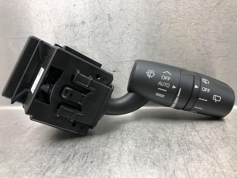 COMMODO ESSUIE-GLACE Mazda CX-3 (DJ / DK) (01-2015/01-2018), Utilisé, Mazda