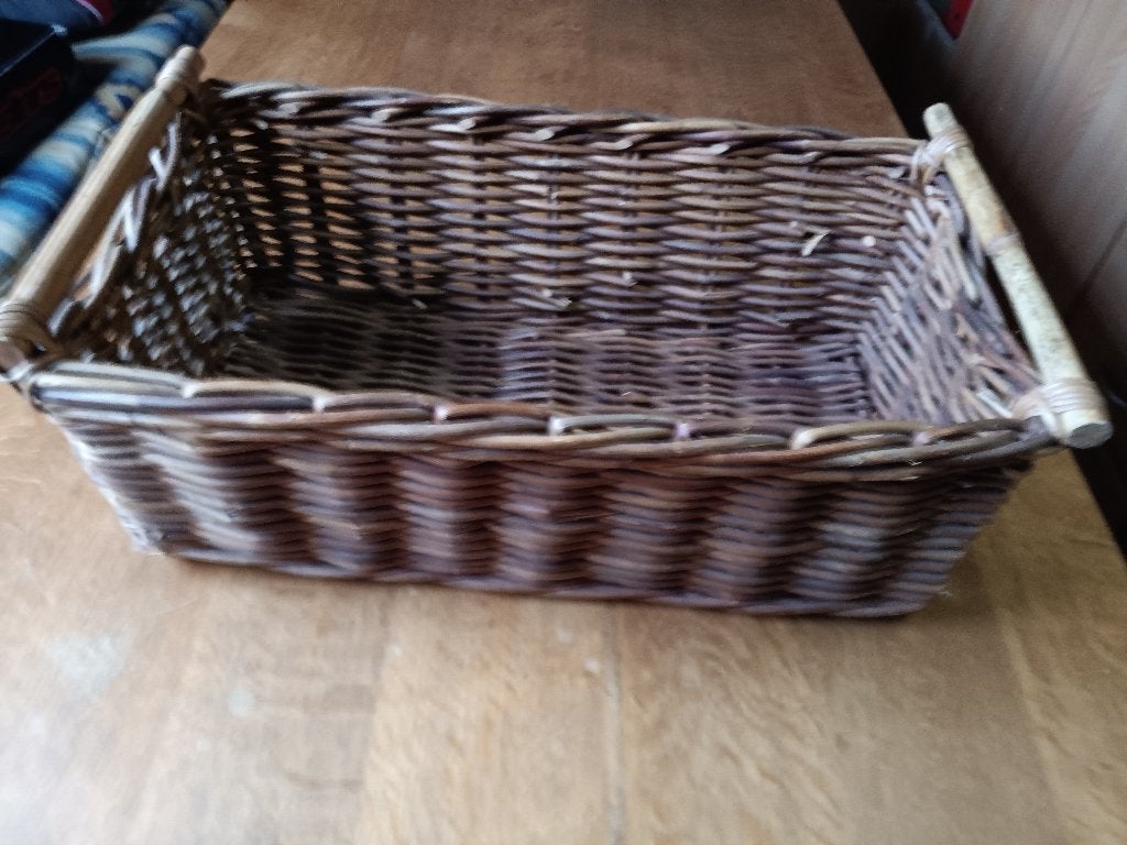 grote rieten mand, Huis en Inrichting, Ophalen, Zo goed als nieuw, Riet, Mand