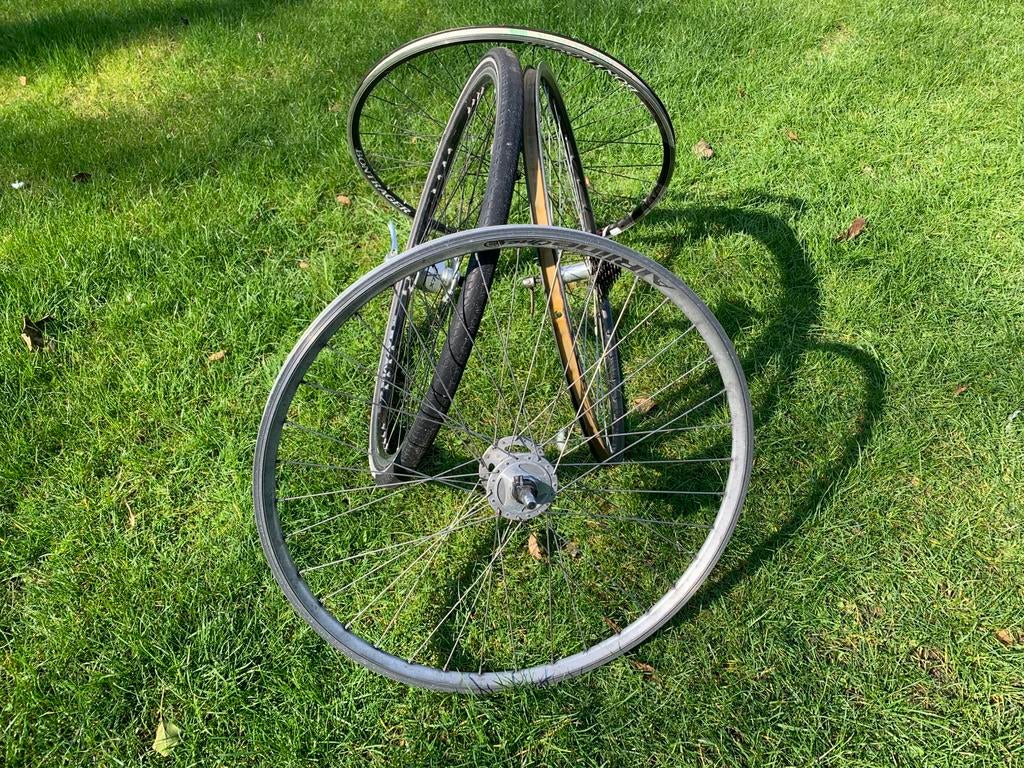 Fiets wielen, Ophalen, Zo goed als nieuw