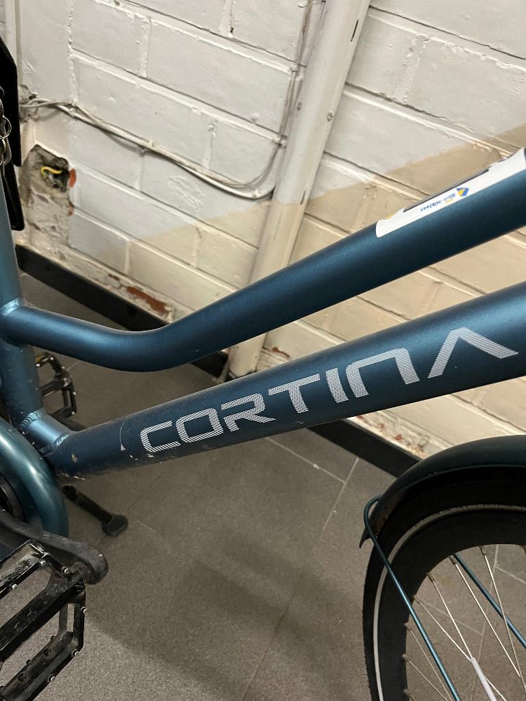 Cortina damesfiets, Fietsen en Brommers, Gebruikt, Versnellingen, Trommelrem, Ophalen