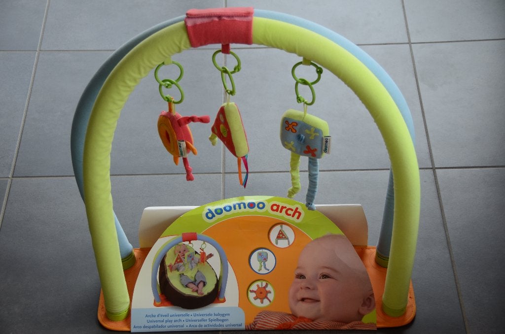 Arche de Jeu Doomoo Nid (Doomoo Arch), Enfants & Bébés, Enlèvement, Utilisé, Garçon ou Fille