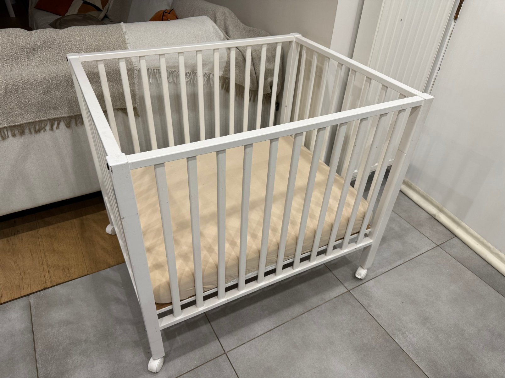 Lit bebe a vendre, Enfants & Bébés, Enlèvement ou Envoi, Comme neuf