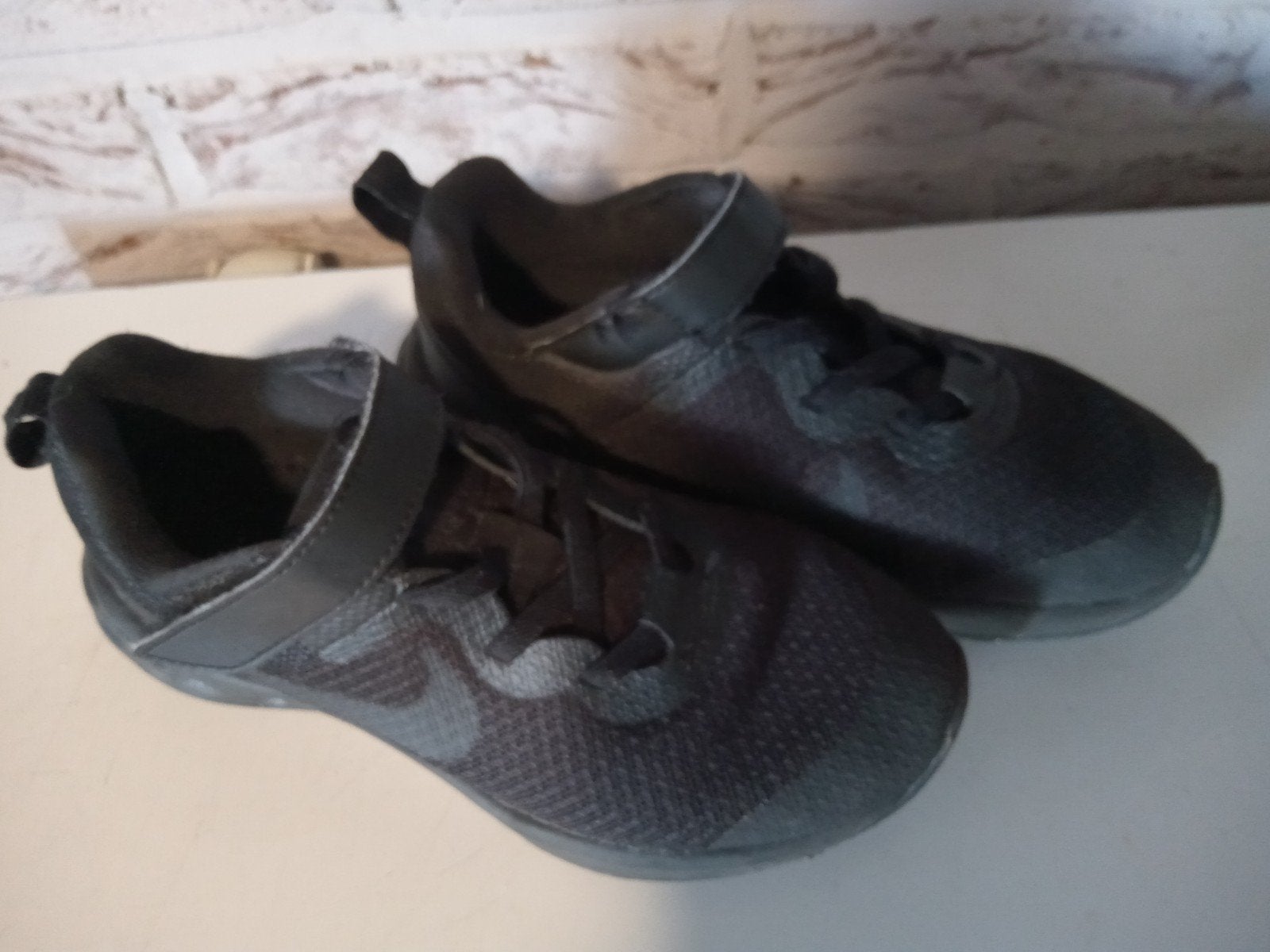Sportschoenen Nike zwart, Kinderen en Baby's, Kinderkleding | Schoenen en Sokken, Ophalen, NIKE, Sportschoenen, Zo goed als nieuw