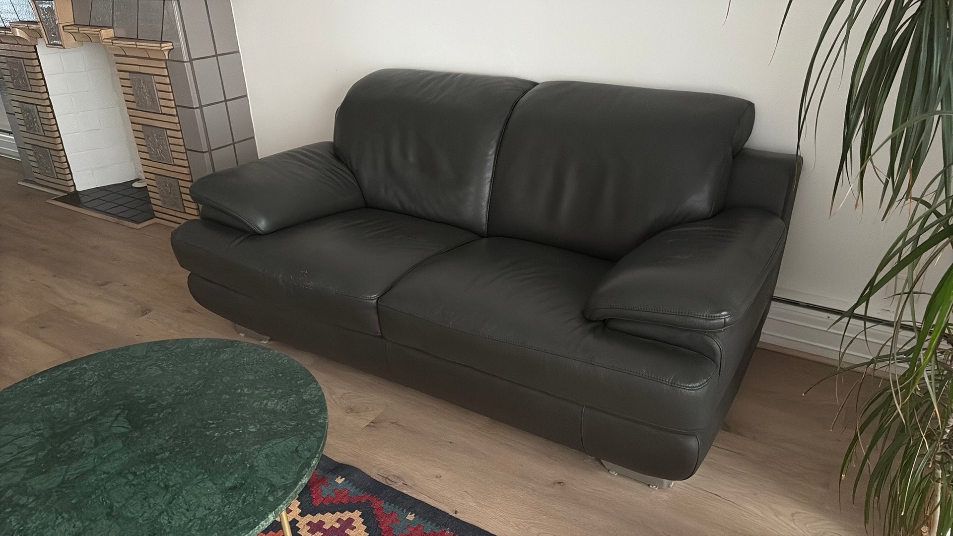 Mooie zwarte zetel in bufallo leder, Ophalen, Gebruikt, Tweepersoons, Leer