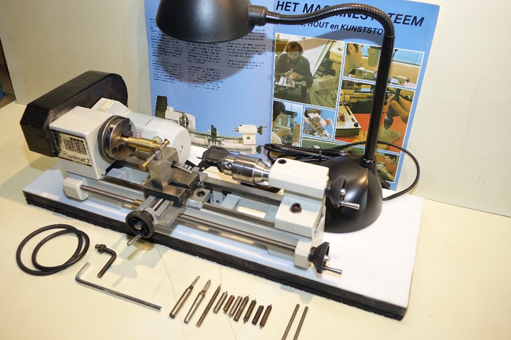 Tour Prima Emco Unimat avec outils et lampe, Envoi, Utilisé, Tour à métaux, Moins de 500 mm