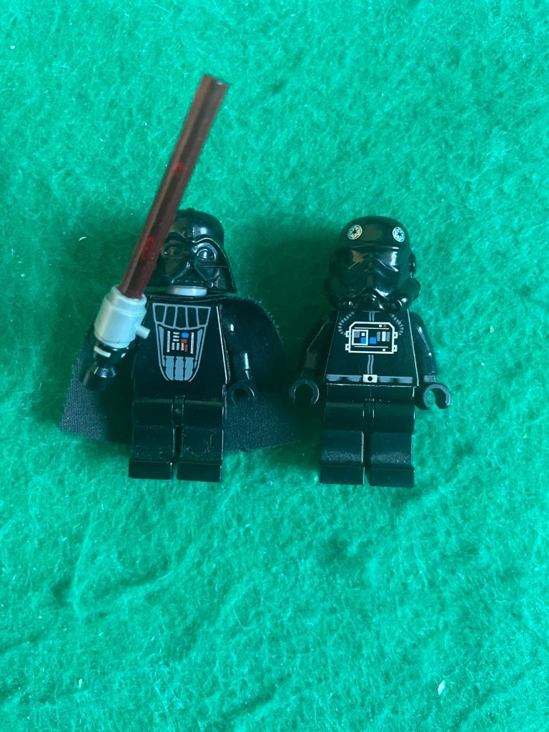 L'œuvre complète du sabre laser de Dark Vader LEGO Star Wars, Collections, Envoi, Utilisé