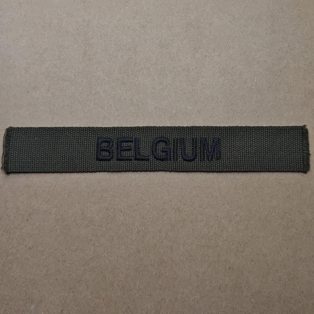 Belgisch leger: Geborduurde borstband BELGIUM, Ophalen of Verzenden, Luchtmacht, Embleem of Badge