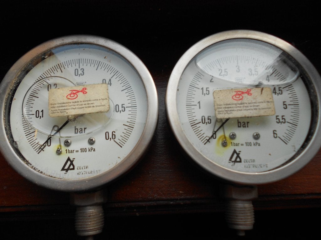 Lot inox drukmeters, Enlèvement