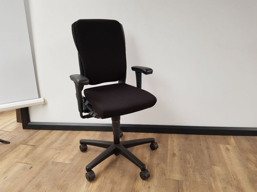 Tweedehands Ahrend 230 bureaustoel, Ophalen of Verzenden