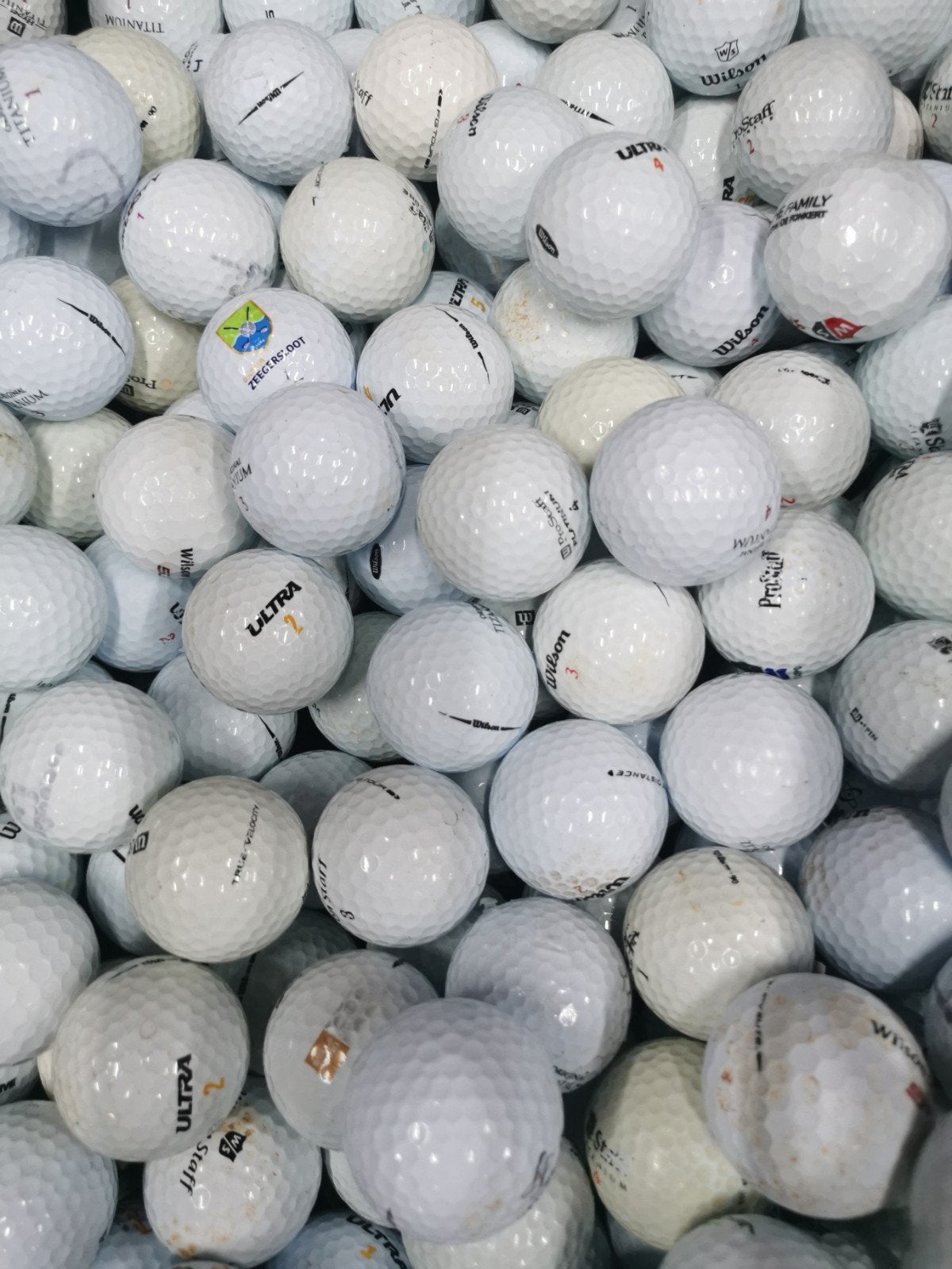 Wilson golfballen 100 stuks, Sport en Fitness, Ophalen of Verzenden