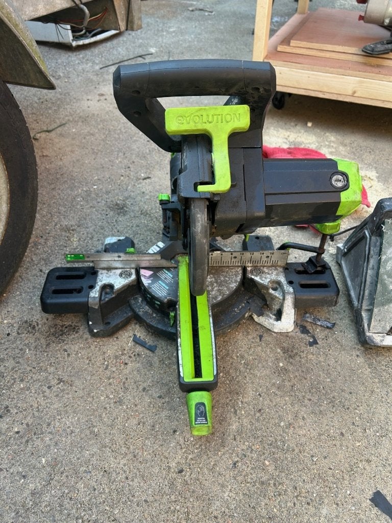 Evolution F210 SMS trek-afkortzaag multimateriaal 210mm, Ophalen