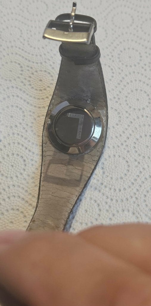 Montre Klein Vintage Femme Quartz Bracelet Cuir Noir (MW125), Enlèvement ou Envoi