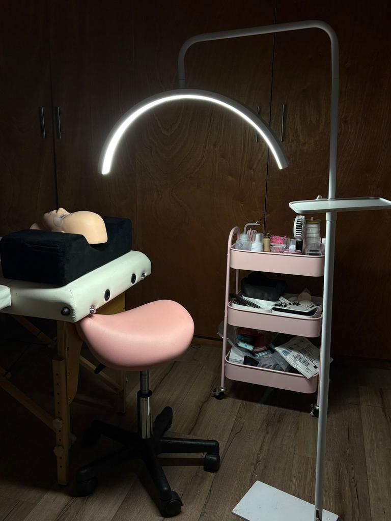 Professionele LED-lamp voor wimperextensions, Ophalen of Verzenden, Zo goed als nieuw