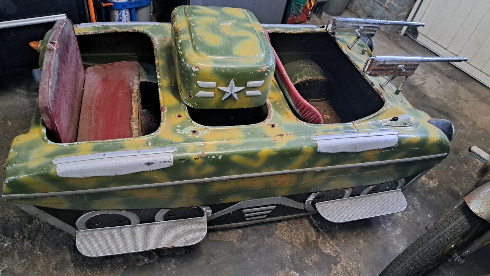 autopede tank, Antiek en Kunst, Ophalen