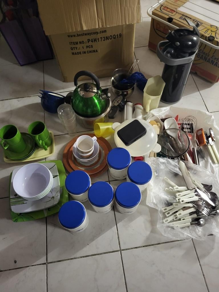 Te koop doos kampeerspullen, Ophalen, Gebruikt