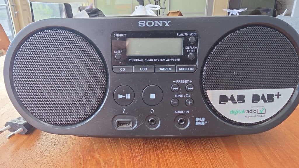 Sony ZS-PS55B draagbare DAB+ radio met cd en USB, Enlèvement ou Envoi, Comme neuf, Radio, Avec lecteur de CD