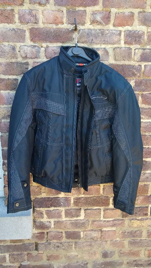 Veste moto dame ou ado, Seconde main, Autres types, Femmes, Enlèvement