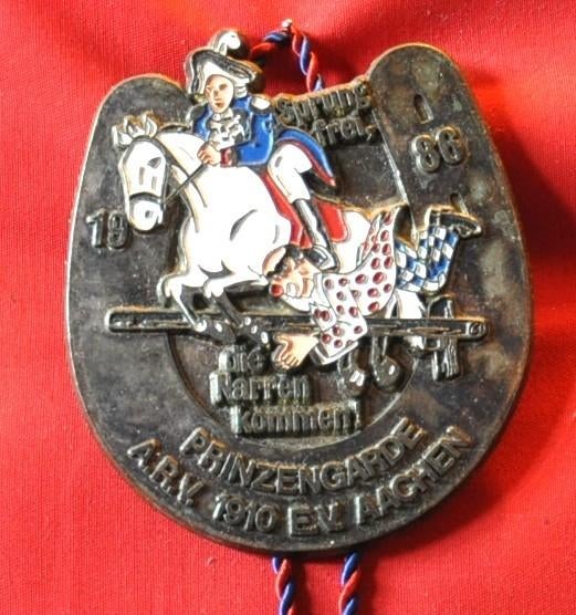 medaille carnavalesque (34), Verzamelen, Overige Verzamelen, Zo goed als nieuw, Ophalen of Verzenden