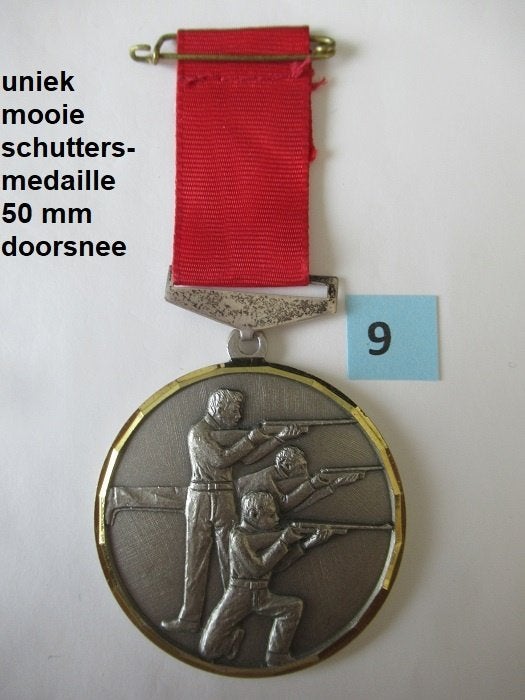 hele mooie grote, 50 mm,. medaille geweerschietsport, Postzegels en Munten, Penningen en Medailles, Overige materialen, Ophalen of Verzenden
