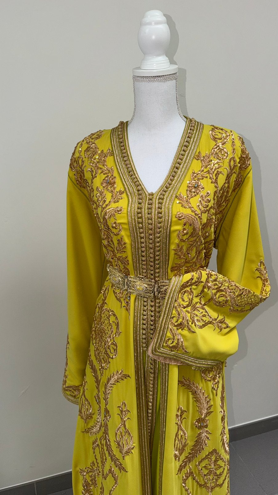 Takchita jaune avec or, Vêtements | Femmes, Jaune, Autres types, Enlèvement, Taille 42/44 (L)
