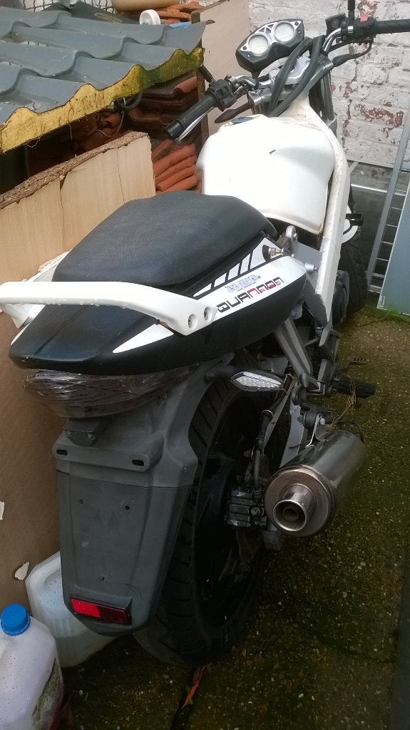 KYMCO 125CC, Ophalen, Zo goed als nieuw