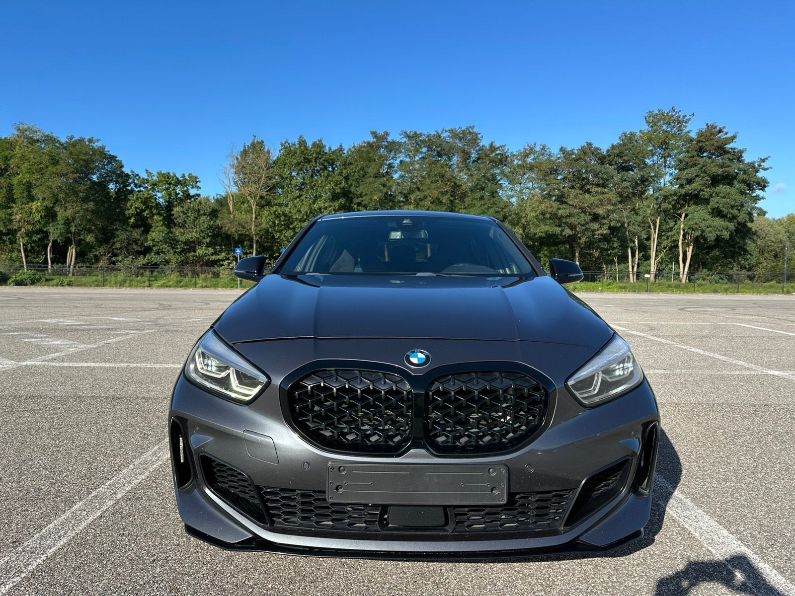 BMW M 135 I XDRIVE F40, Argent ou Gris, Euro 6, Phares entièrement LED, Alcantara