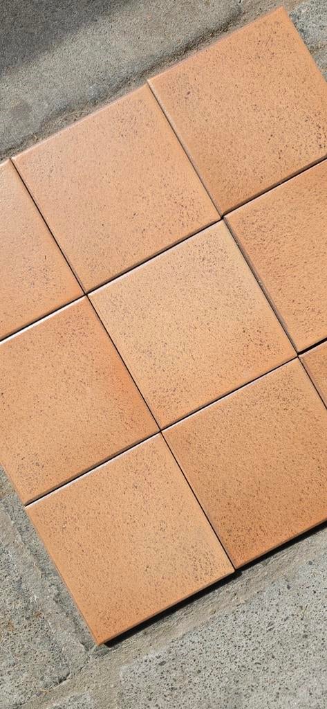 Carrelage en faïence neuf 10x10 1,84m2 restant, Enlèvement
