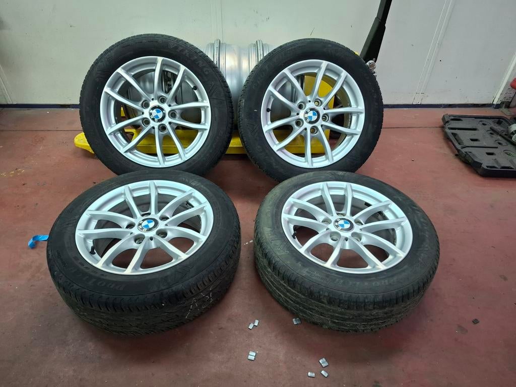 BMW 118 velgen met banden, Auto-onderdelen, Banden en Velgen, Ophalen, Gebruikt, 16 inch, 205 mm