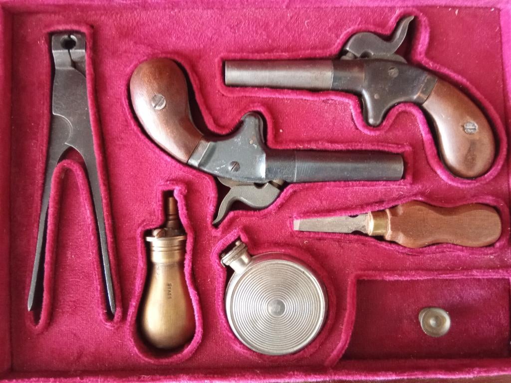 Zwartkruit wapen 2 stuks in doos, Verzamelen, Militaria | Algemeen, Landmacht, Ophalen of Verzenden