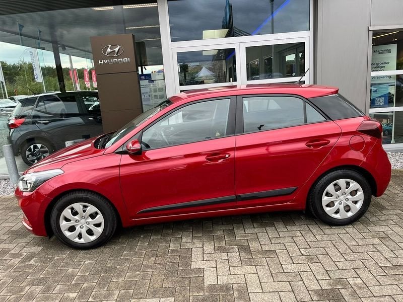 Hyundai i20 T-GDi Twist AUT, Rouge, Achat, 998 cm³, Euro 6