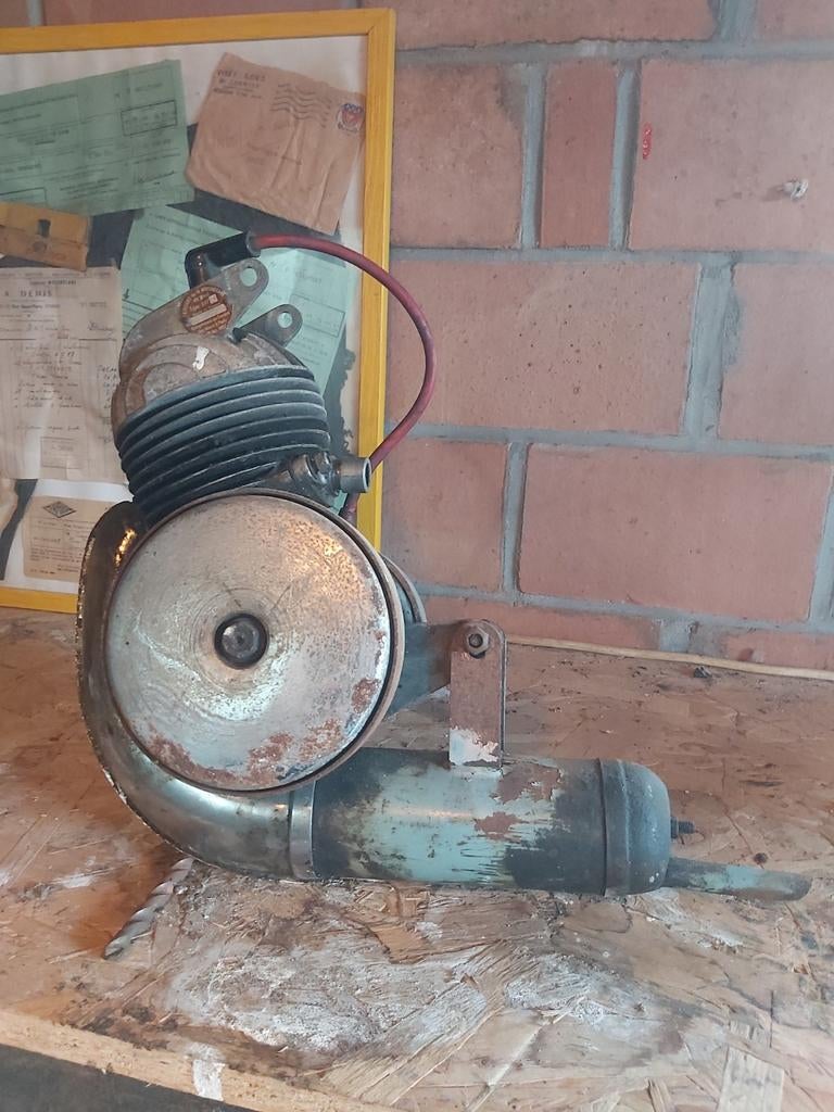 Motorblokje motobecane, Tuin en Terras, Ophalen