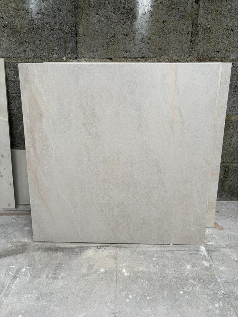 Lot de 2 models de carrelage 60x60, Enlèvement, Comme neuf