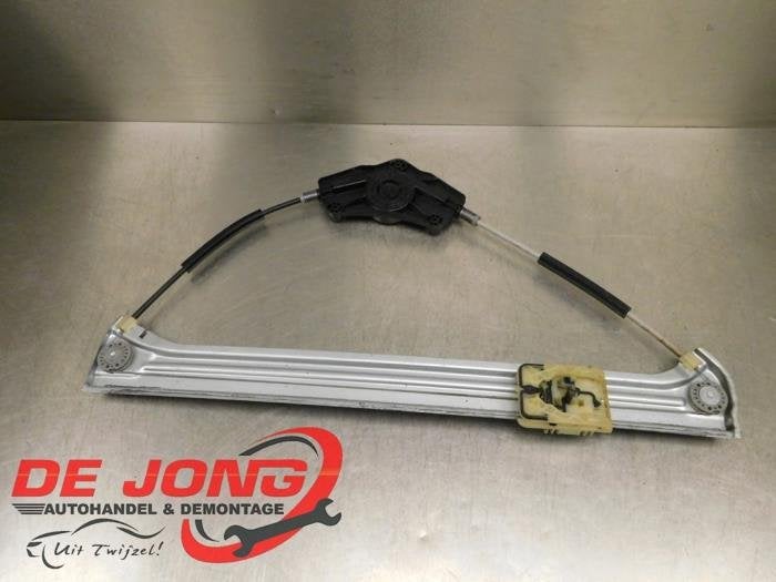 Mécanique vitre 2portes avant gauche d'un Volkswagen Caddy, Autos : Pièces & Accessoires, Volkswagen, -, 3 mois de garantie, Utilisé