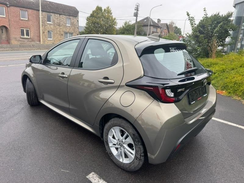 Toyota Yaris 1.5 TNGA HEV CVT Dynamic, Autos, Toyota, Electronic Stability Program (ESP), Achat, Euro 6, Autres couleurs