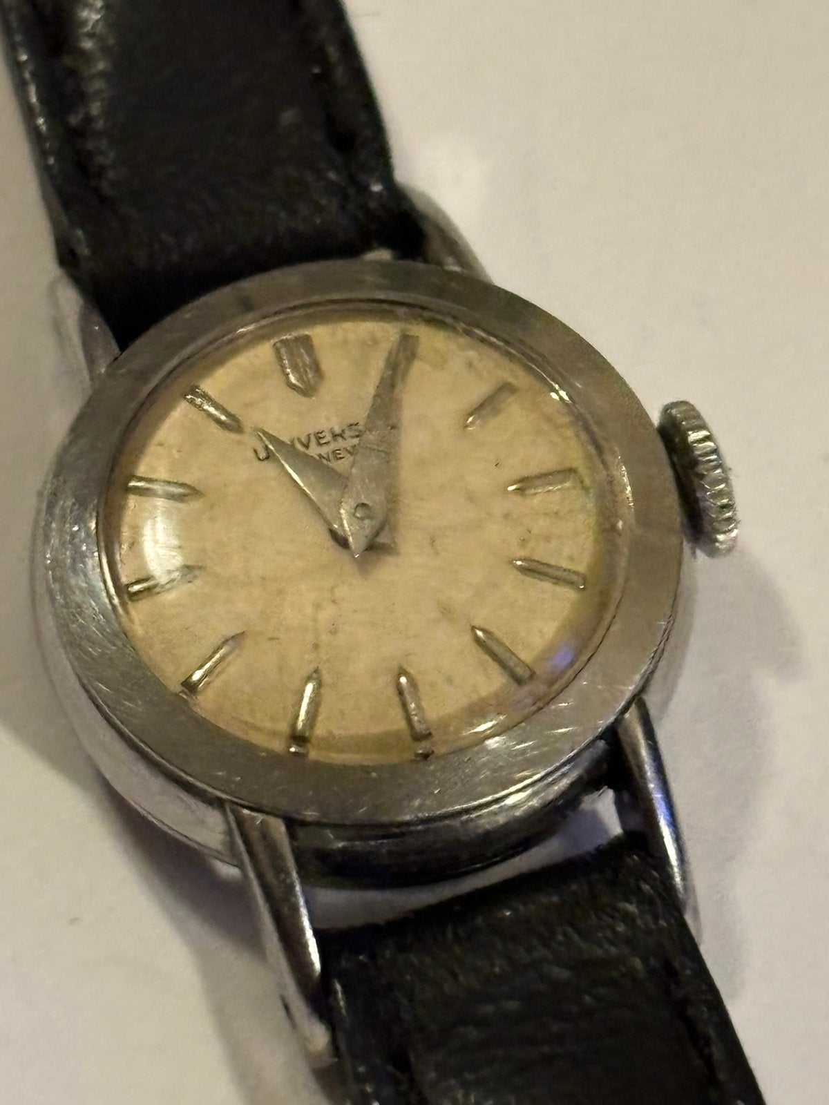 Universal Genève Cal 500 dameshorloge Vintage dameshorloge, Handtassen en Accessoires, Horloges | Antiek, Overige merken, Staal